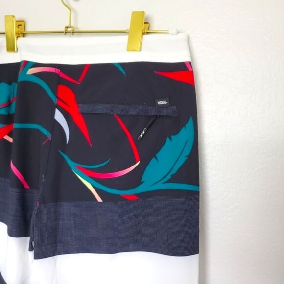 NWT Vans Era Boardshort Tropical Bird of Paradise Swimming Short Trunks Mens 30 - Picture 6 of 7